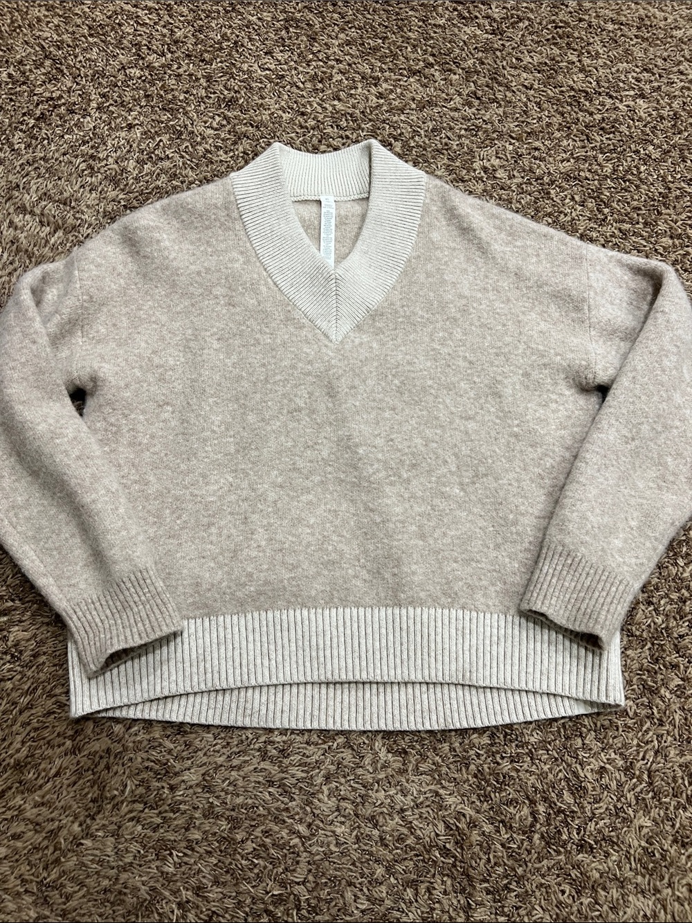 Lululemon Alpaca Wool blend vneck sweater sz XS